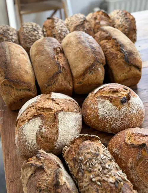 Vers gebakken brood tijdens de opleiding